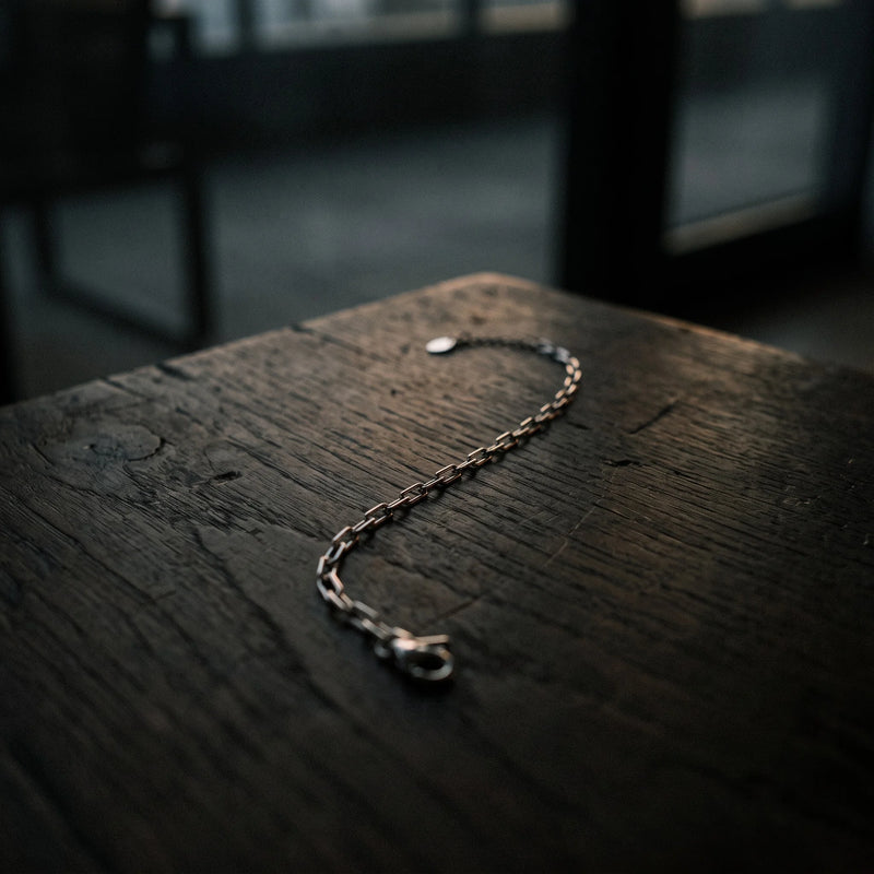 Linea Armband Silber